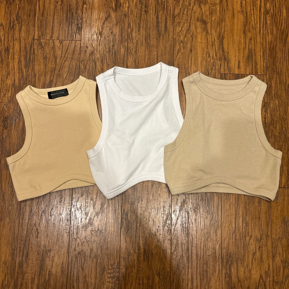 Bundle of 3 Cropped Tank Tops, Size S